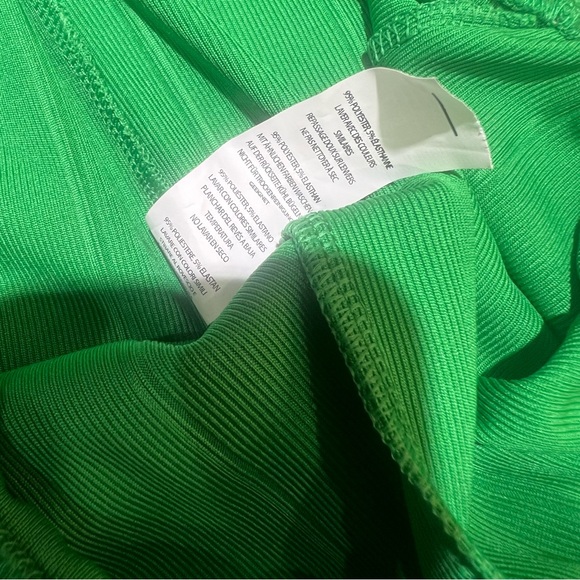 PrettyLittleThing Plunge Halter Neck Wide Leg Green Stripe Jumpsuit US 10 - Picture 8 of 10